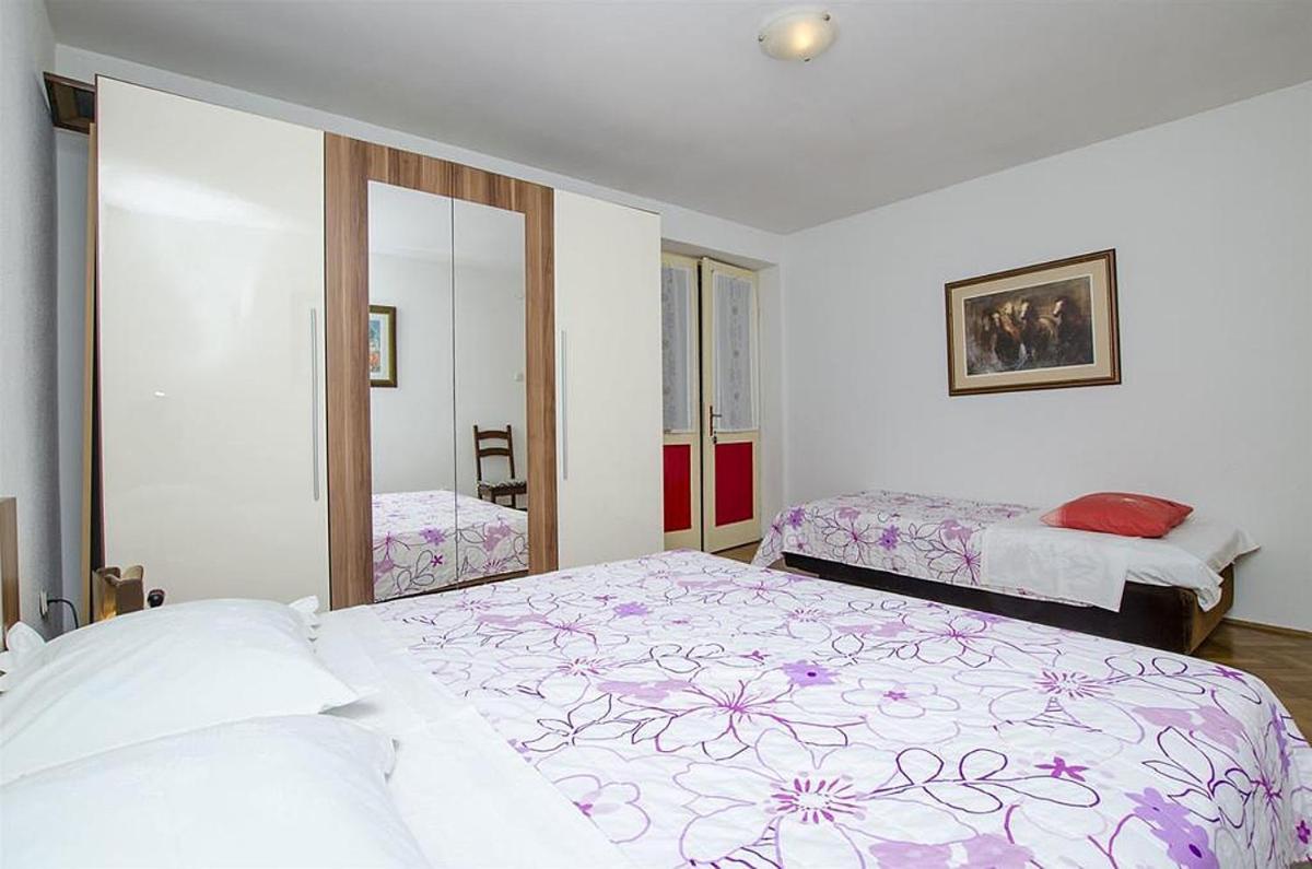 Apartments By The Sea Baska Voda, Makarska - 12714 Luaran gambar